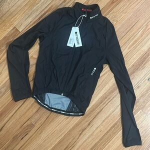 BNWT Attaquer A-Line Lightweight Jacket
Mens Small